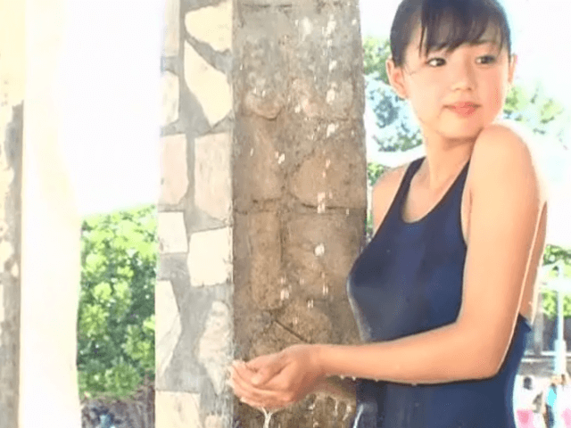 14歳　篠崎愛